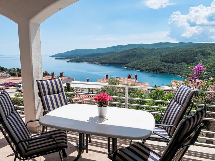 Ferienwohnung für 4 Personen, mit Balkon in Kroatien