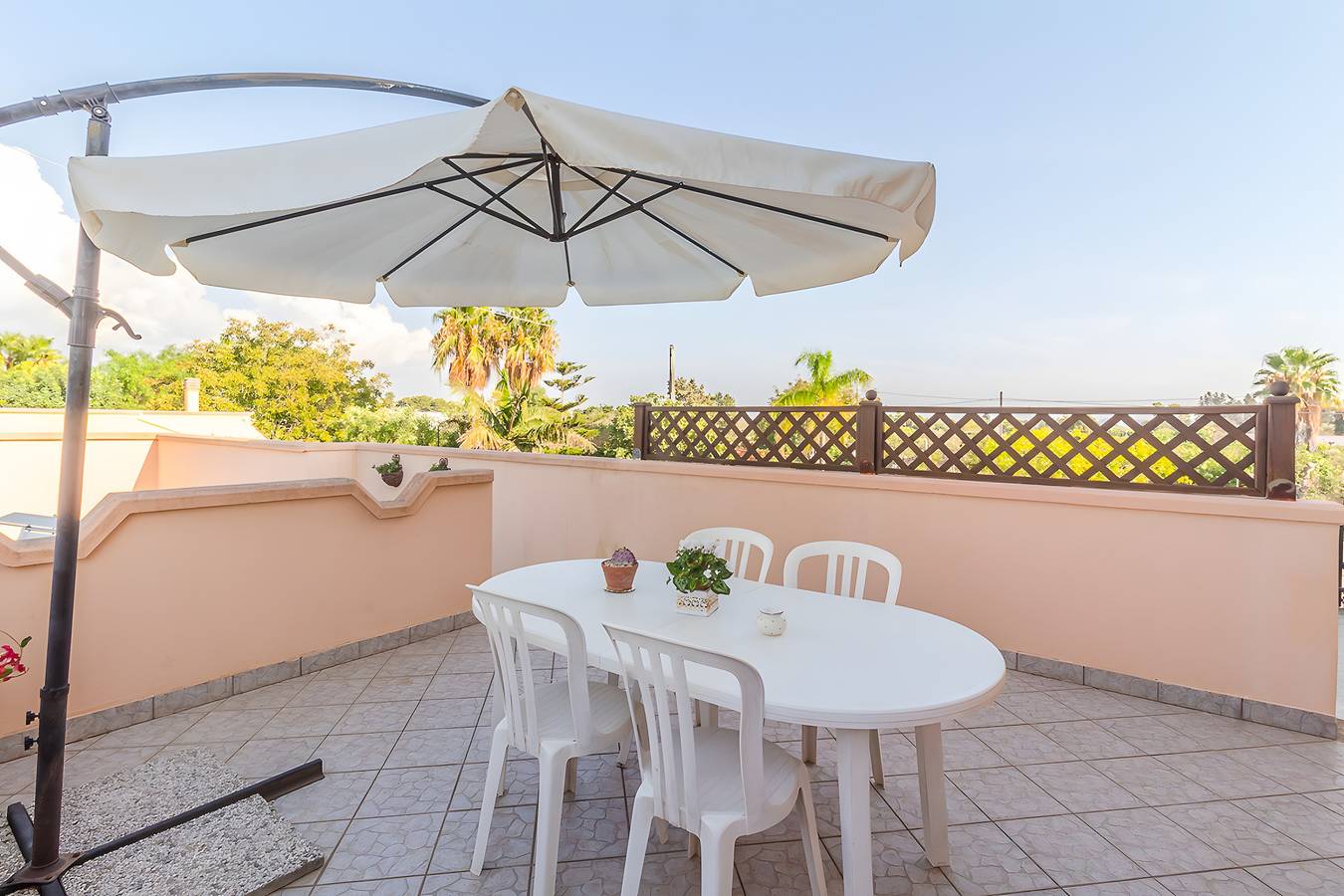 Casa Vacanze 'Garden Terrace Apartment Gallipoli' con Terrazza Privata, Giardino e Wi-Fi in Gallipoli, Golfo di Taranto