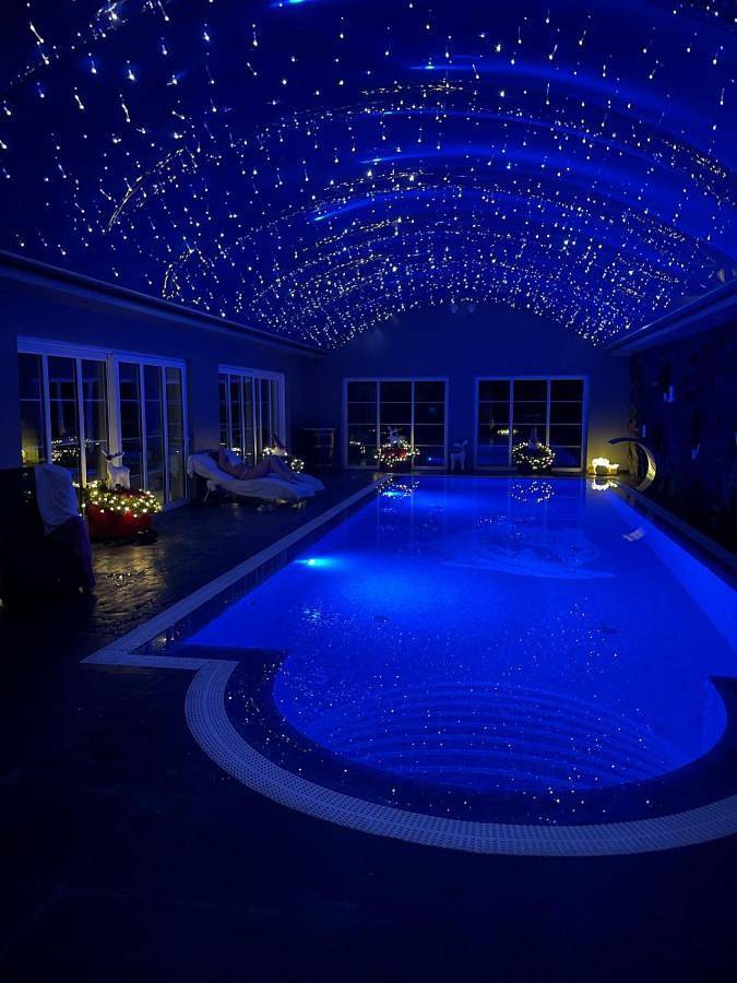 Ferienwohnung für 6 Personen, mit Ausblick und Pool sowie Garten, mit Haustier - 1