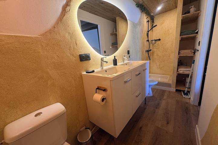 Location de vacances pour 2 personnes, avec jardin à Néant-sur-Yvel - 3