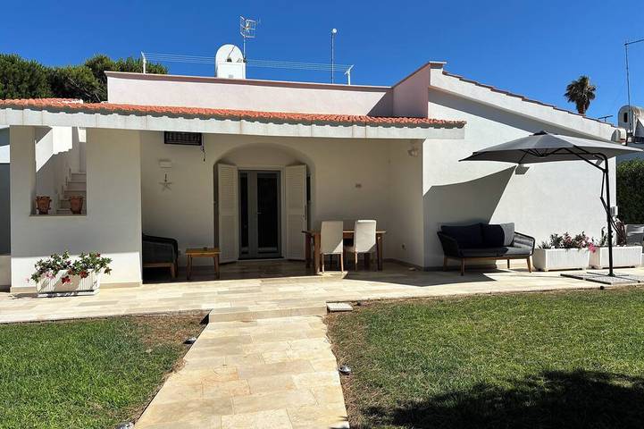 Casa vacanza per 4 persone, con giardino, con animali domestici a Rosa Marina
