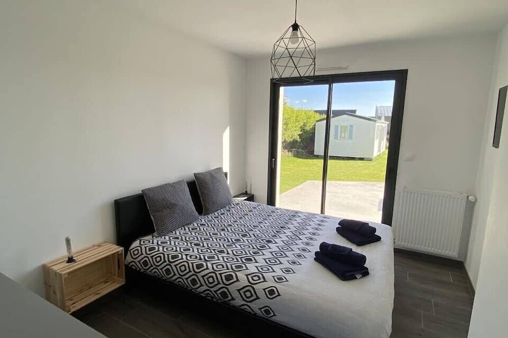 Maison Neuve à 250 mètres de la plage in Telgruc-sur-Mer, Iroise