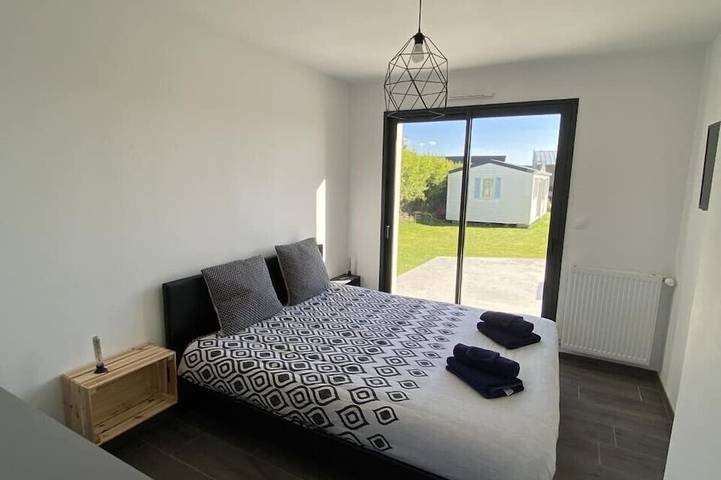 Location de vacances pour 8 personnes, avec jardin ainsi que terrasse et jacuzzi dans Plage de Trez Bellec - 2