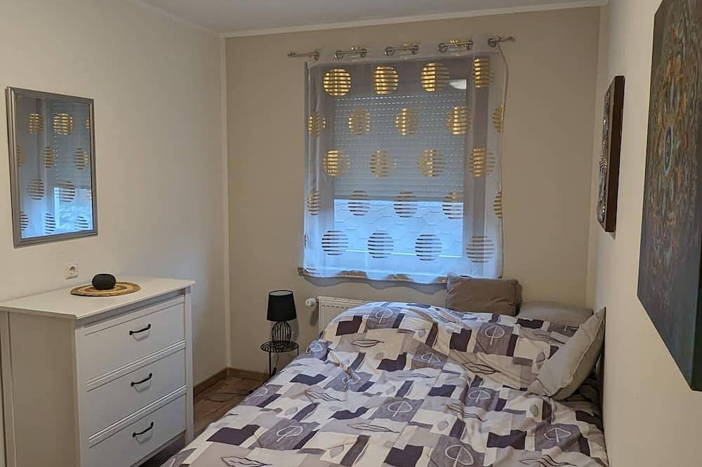 Ganze Wohnung, Ferienwohnung Hannes (85 m2) mit kostenfreiem Wlan in Steinwiesen, Frankenwald