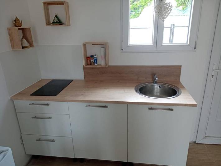 Gîte pour 3 personnes, avec terrasse, animaux acceptés à Saussan