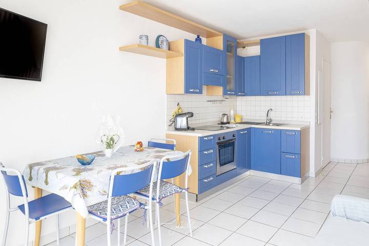 Appartement de vacances entier, 2P en Duplex - Dernier étage - Vue Mer - Garage - Terrasse in Villeneuve-Loubet Plage, Villeneuve-Loubet