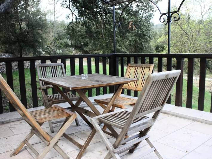 Gîte pour 4 personnes, avec jardin et piscine à Signes - 3