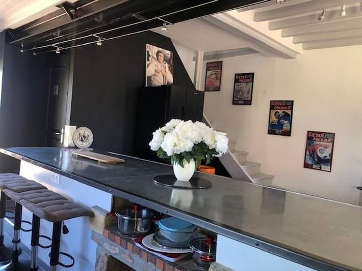 Geräumiges Ferienhaus mit beheiztem Privatpool in Avallon, Naturpark Morvan