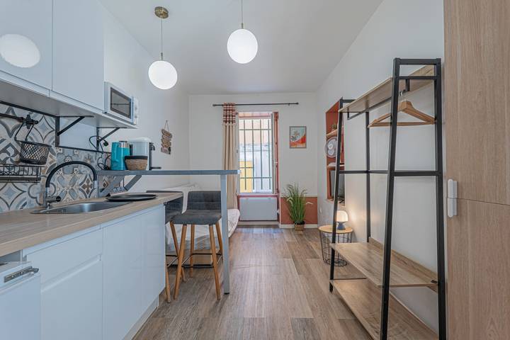 Gîte pour 2 personnes dans Bowling Acropolis Nice - 4