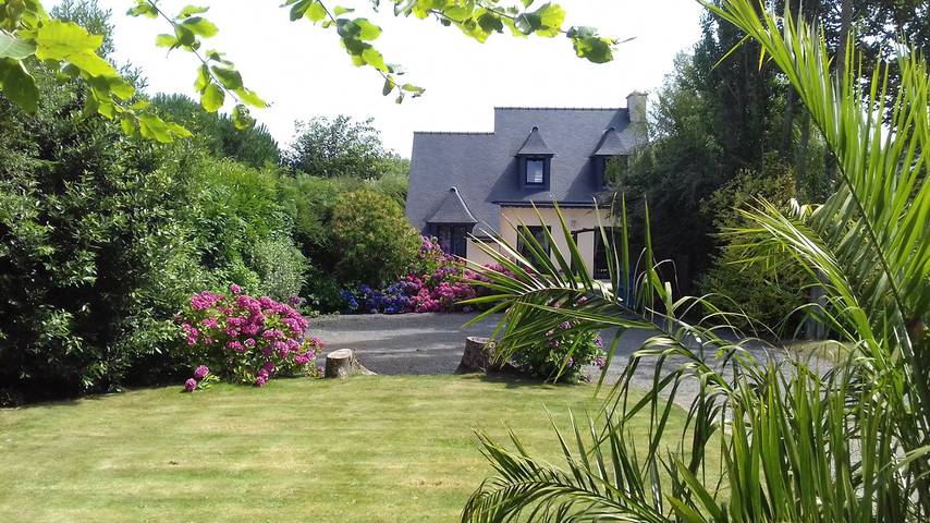 Gîte pour 6 personnes, avec jardin et terrasse dans Côte de Granit Rose - 3