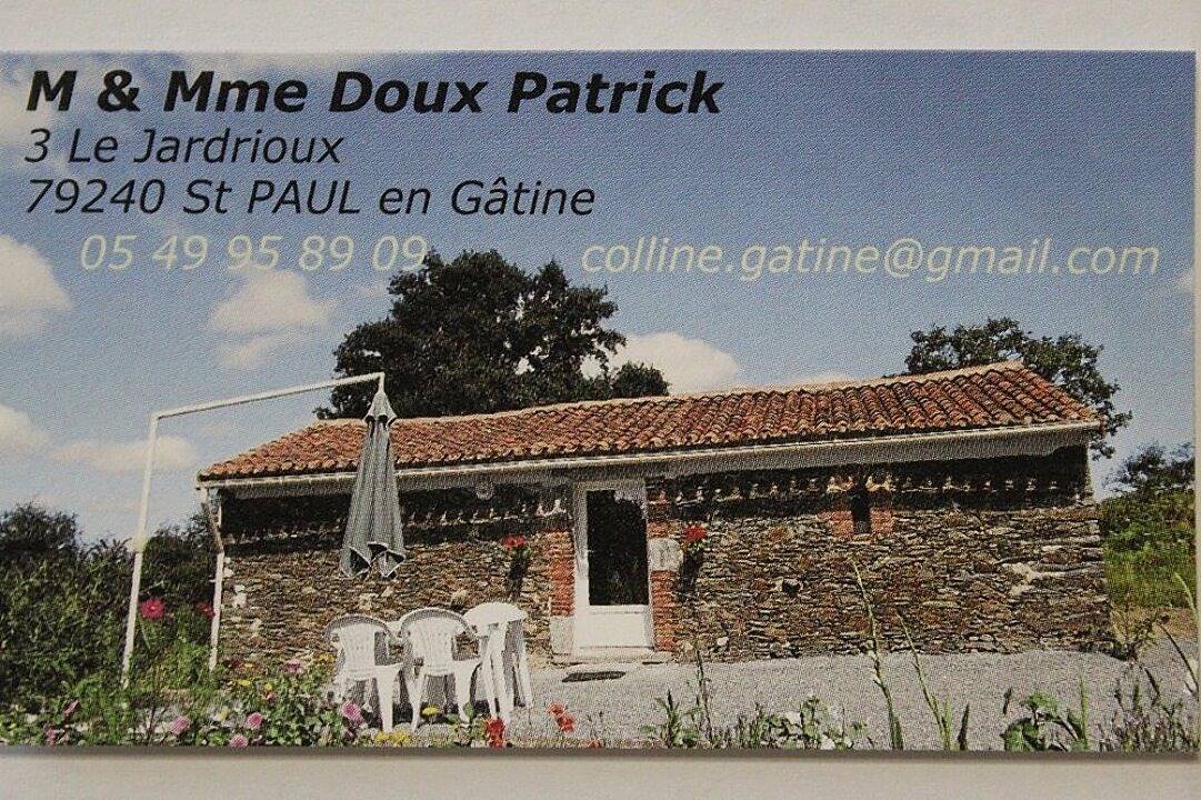 La Petite Chaumière avec Wifi in Saint-Paul-en-Gâtine, Deux-Sèvres