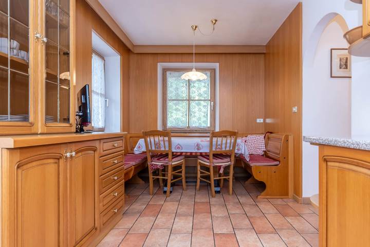 Appartamento per 4 persone, con giardino in Pozza di Fassa