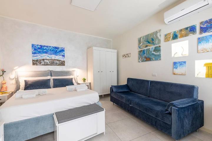 Gîte pour 3 personnes, avec jardin, adapté aux familles à Colazza - 2