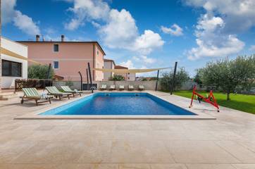 Villa für 8 Personen in Pula-Medulin, Medulin, Bild 4