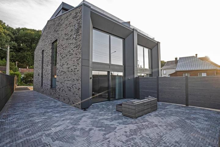 Apartament wakacyjny dla 8 osób, z widok i taras w Kowno