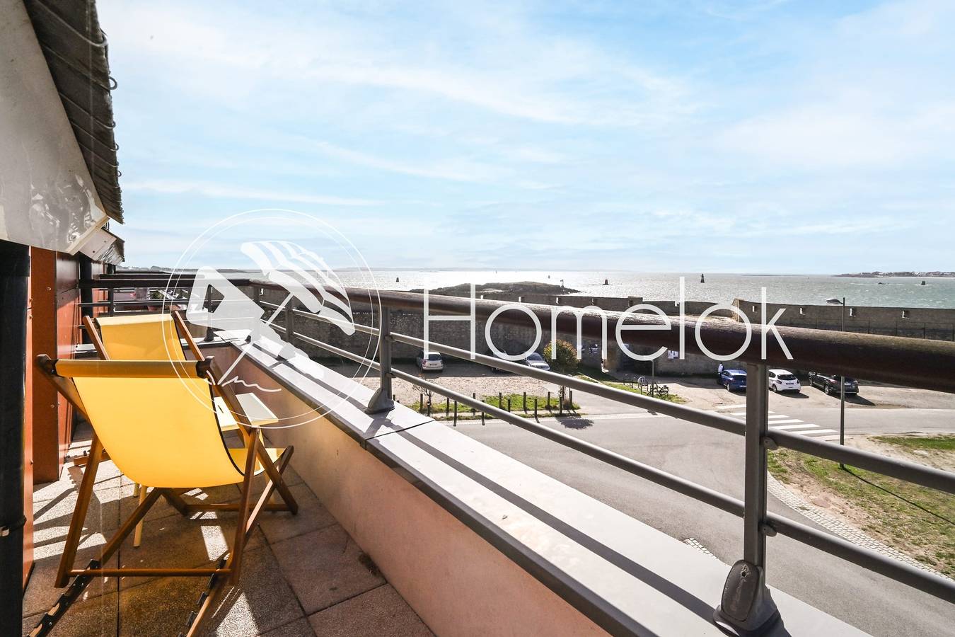 Apartamento entero, Balcon ensoleillé et confort moderne – T4 vue mer in Port-Louis, Côte des Mégalithes