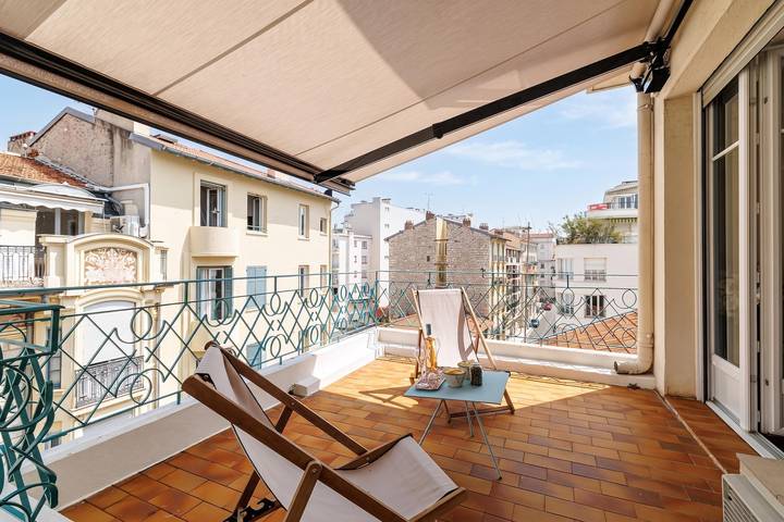 Gîte pour 2 personnes, avec Terrasse à Nice