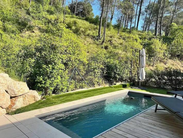 Chalet para 4 personas, con piscina además de jardín y terraza - 1