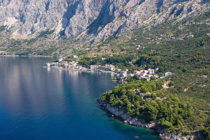 Apartament wakacyjny dla 5 osób w Drašnice