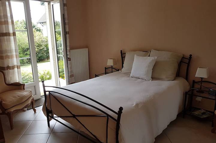 Location de vacances pour 2 personnes, avec terrasse et jardin à Montigny-sur-Loing - 2