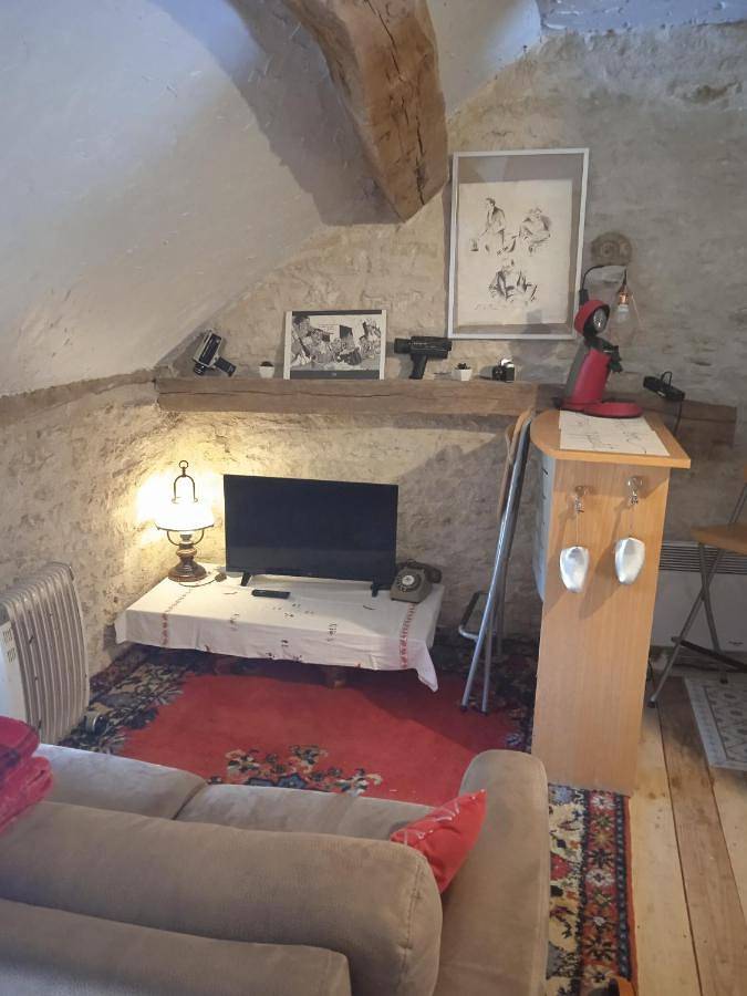 Gîte pour 2 personnes, avec jardin à Pouilly-en-Auxois