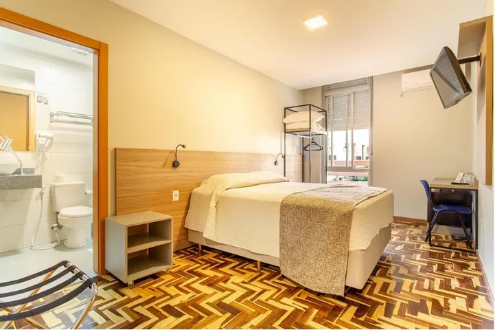 Hotel para 2 personas, con vistas y jardín - 1