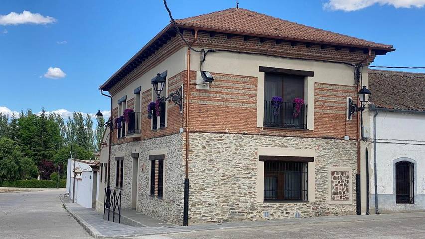 Casa rural para 15 personas, con jardín además de piscina y vistas en Nieva (desambiguación) - 2