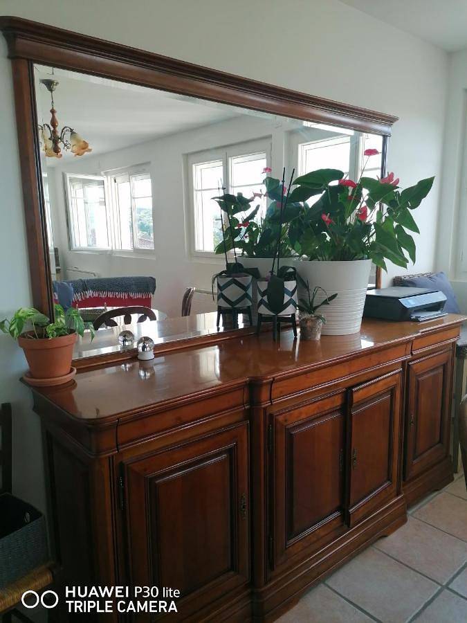 Appartement entier, Two-Bedroom Apartment in Forcalquier, Parc naturel régional du Luberon