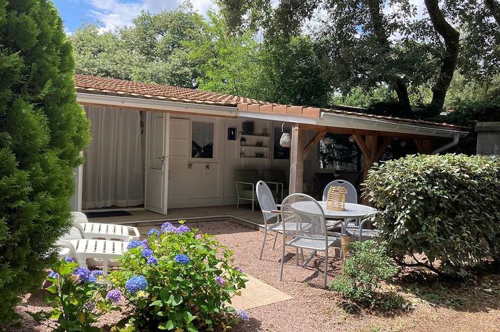 Chalet pour 4 personnes, avec piscine
