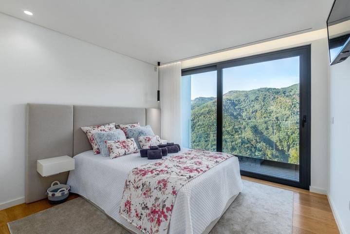 Maison d’hôte pour 4 personnes, avec jacuzzi et sauna ainsi que jardin et piscine dans Gerês - 2