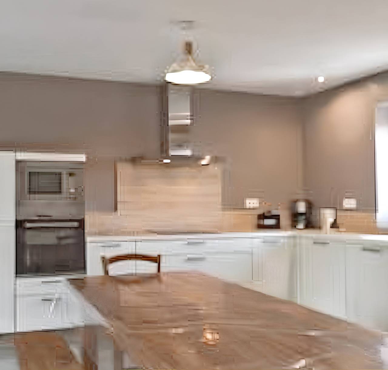 Charming House in Levroux with Garden and Spa in Saint-Pierre-de-Lamps, Châteauroux region
