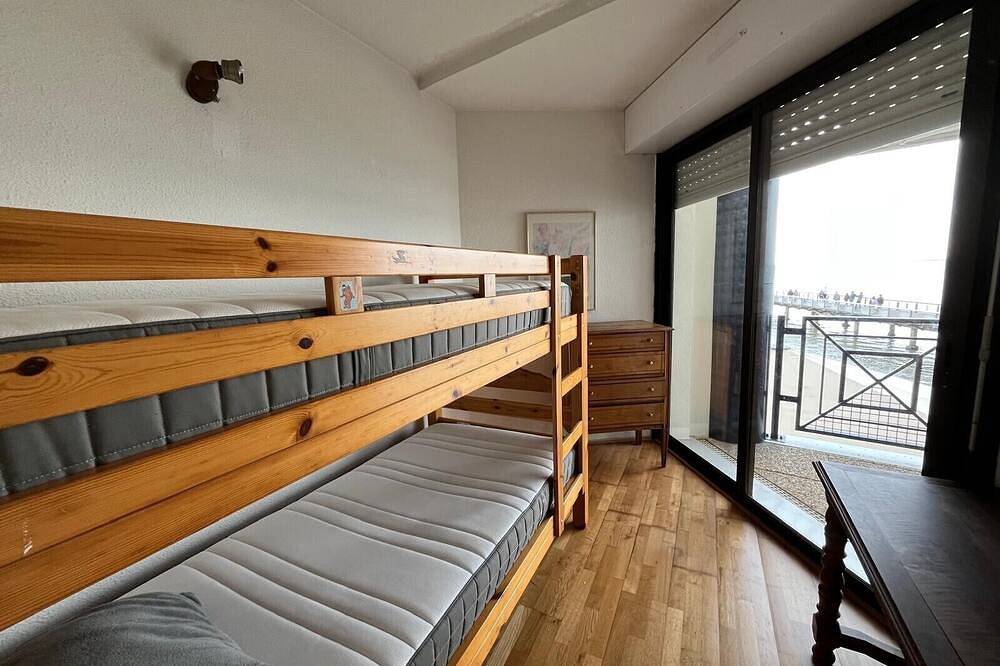 Appartement entier, Exceptionnel - Les pieds dans l'eau sur le bassin! in Andernos-les-Bains, Région d'Arcachon