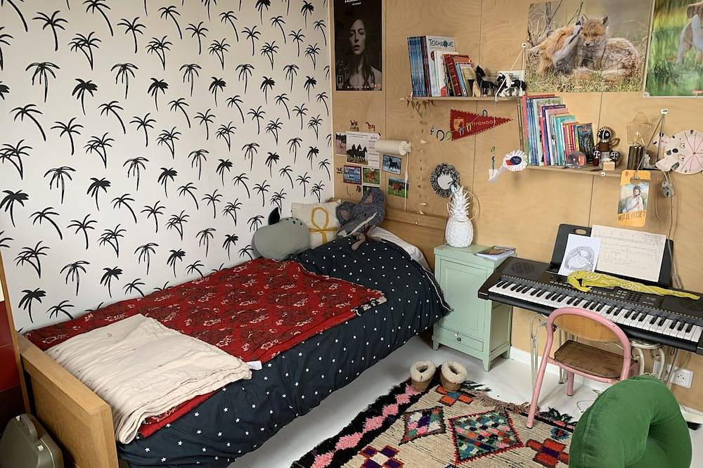 Maison Proche Paris Est in Bagnolet, Seine-Saint-Denis