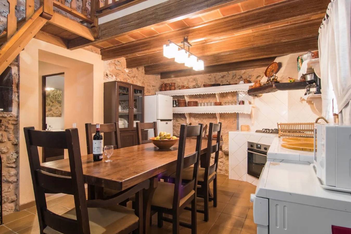 Maison de vacances "Lletreres" avec terrasses privées, piscine privée et Wi-Fi in Llubí, Majorque l'intérieur des terres