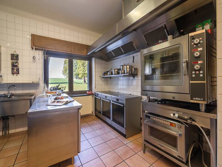 Location de vacances pour 33 personnes, avec jardin à Gouvy - 4