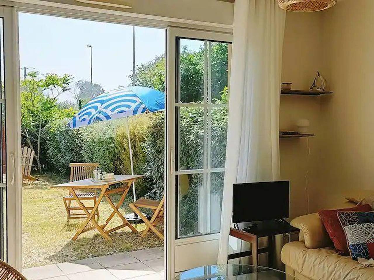 Ganze Wohnung, Helle Wohnung mit privatem Garten, Haustiere erlaubt in Barfleur in Barfleur, Cherbourg und Umgebung