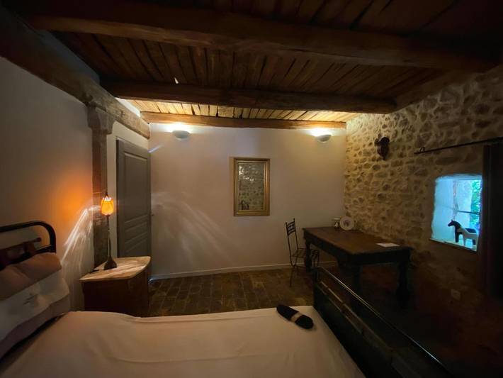 Gîte pour 5 personnes, avec piscine et jardin à Cardet - 4