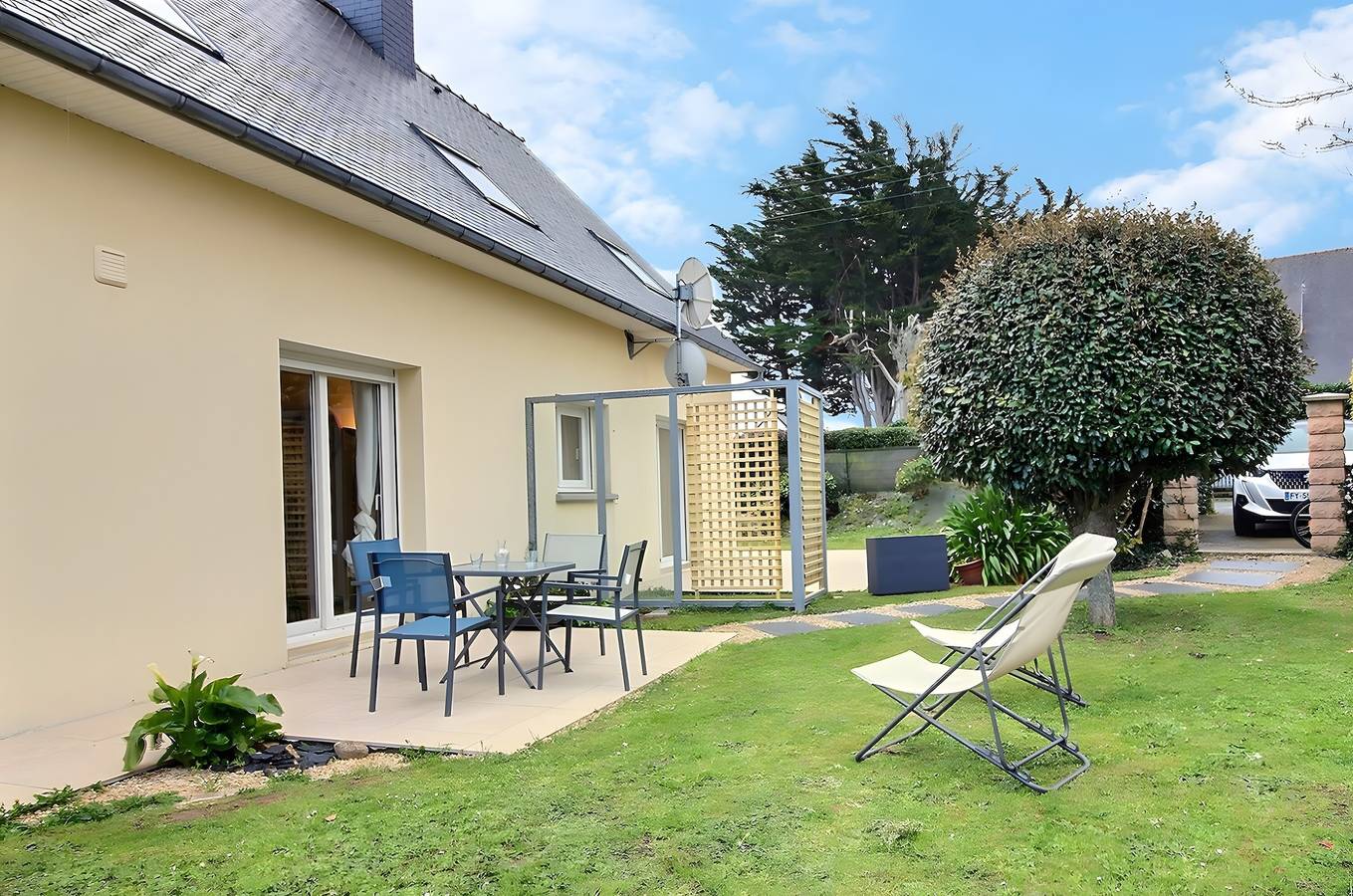 Maison de vacances « Gîte Paul Sallou » avec terrasse, jardin privés et Wi-Fi in Perros-Guirec, Côte de Granit Rose