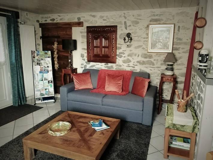 Gîte pour 4 personnes, avec jardin à Ugine - 3