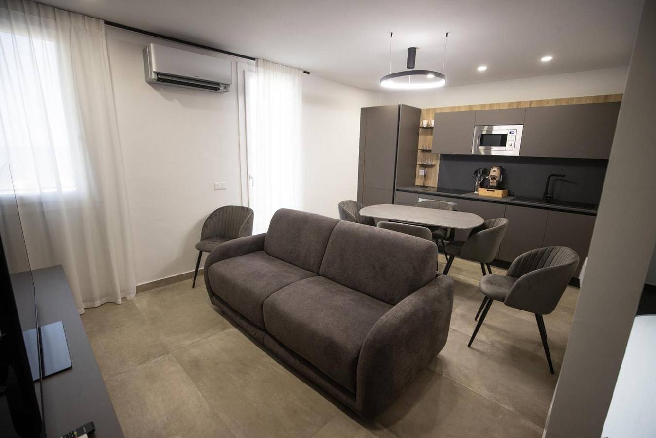 Villa 'Zefira Sole' con vistas al mar, Wi-Fi y aire acondicionado in Altavilla Milicia, Provincia de Palermo