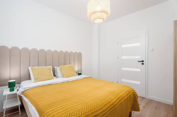 Entire apartment, Comfortable 2-bedroom apartment in historic center of Warsaw in Warsaw Śródmieście, Warsaw