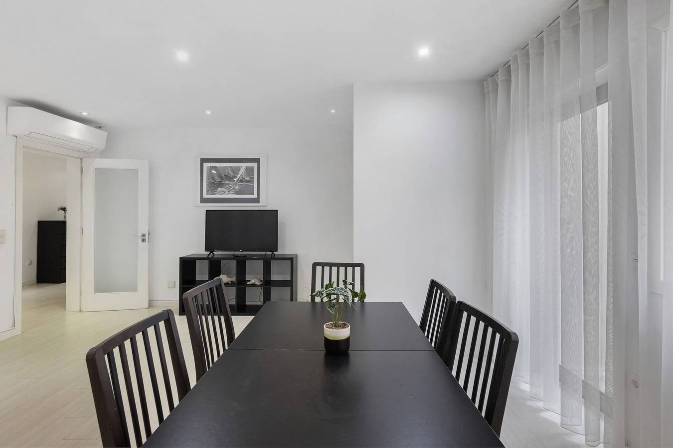 Ganze Wohnung, Apartment 'Furadouro 30 Meter vom Strand entfernt' mit Wlan und Klimaanlage in Furadouro, Ovar