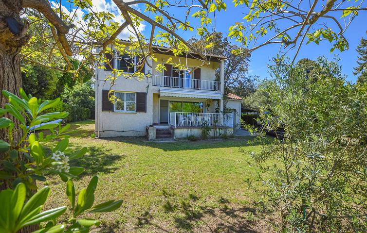 Location de vacances pour 12 personnes, avec terrasse ainsi que jardin et piscine à San-Nicolao - 2