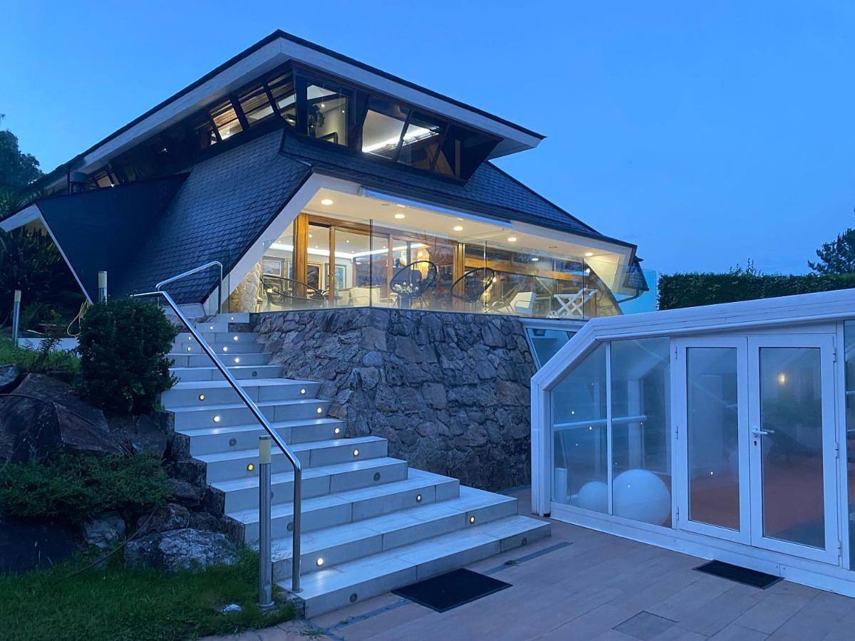 Villa in Vigo, Provincia de Pontevedra