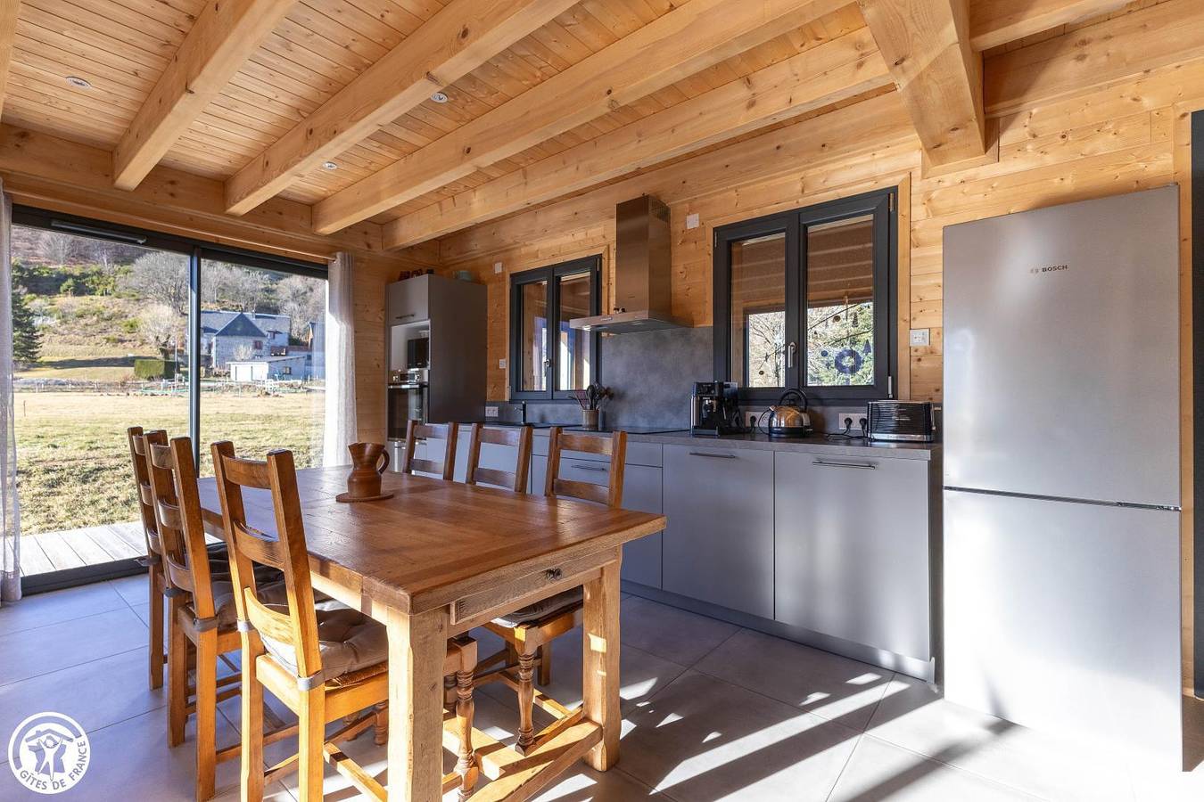 Chalet Le Cairn in Chambon-sur-Lac, Volcans d'Auvergne Regional Nature Park