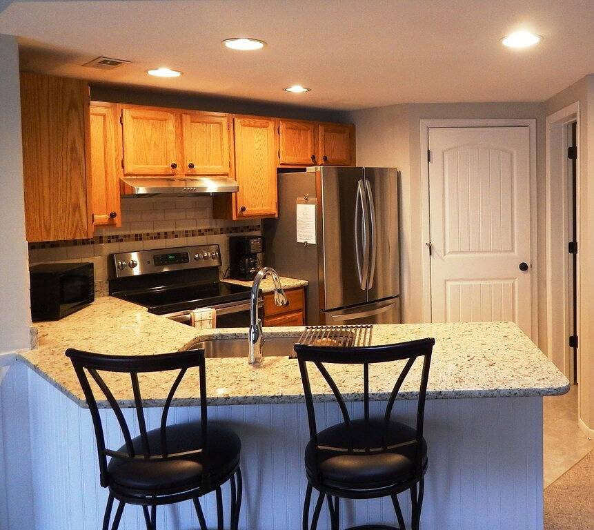 ~ Pristine Villa ~ King Bett, Kamin, Flachbildfernseher Weniger als ein Hotelzimmer! in Jo Daviess County