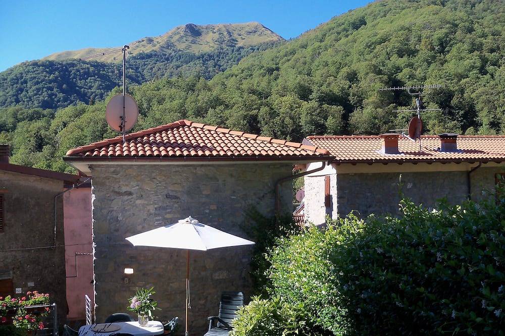 Casa vacanza a Pescaglia a partire da 355€ a notte