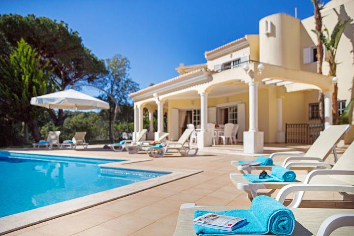 Villa pour 9 personnes, avec terrasse et jardin dans Quinta do Lago - 2