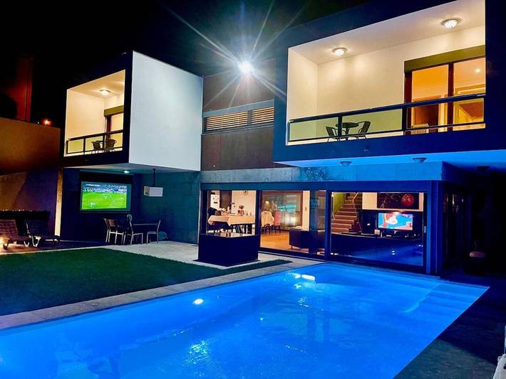 Casa rural para 20 personas, con Balcón y Jacuzzi además de Terraza y Jardín en Mafra - 3