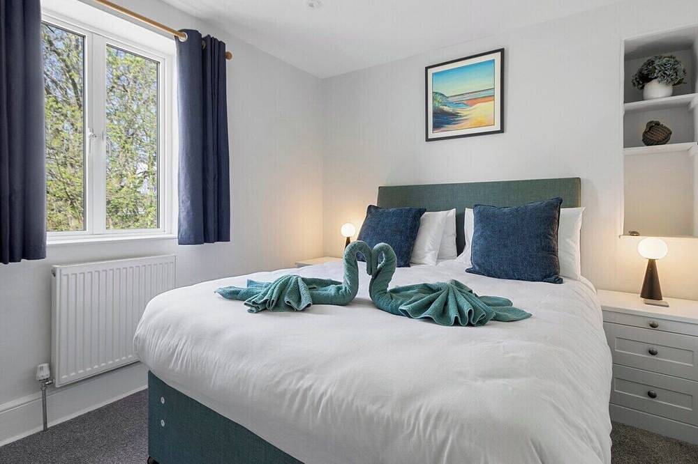 Exe Riverside Retreat - Short Stays Uk Ltd in Exeter, Devon